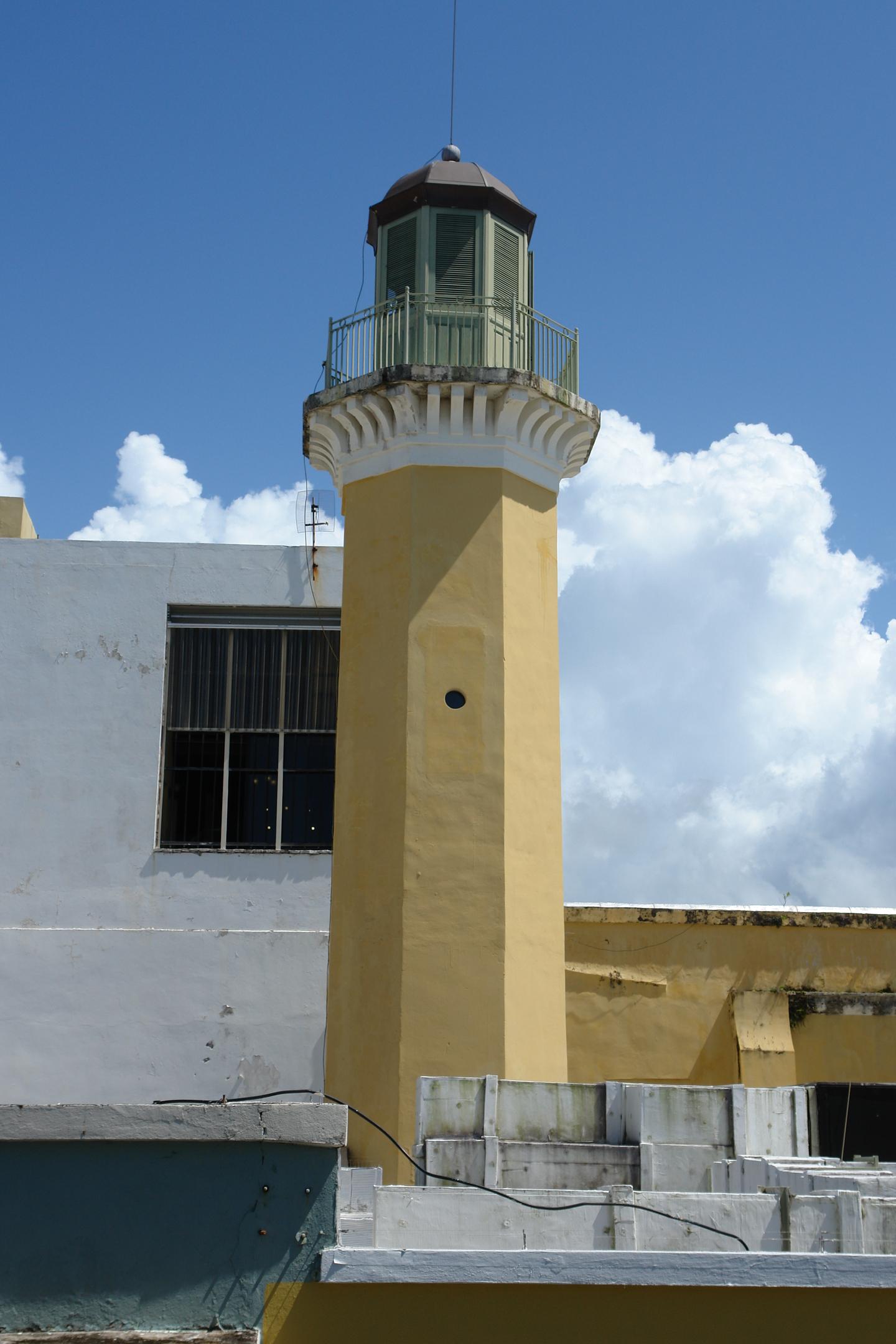 Calle de la Fortaleza 56 - Antigua Real Audiencia - Conservatorio De Artes Del Caribe - San Juan (Viejo San Juan) - 2011 00